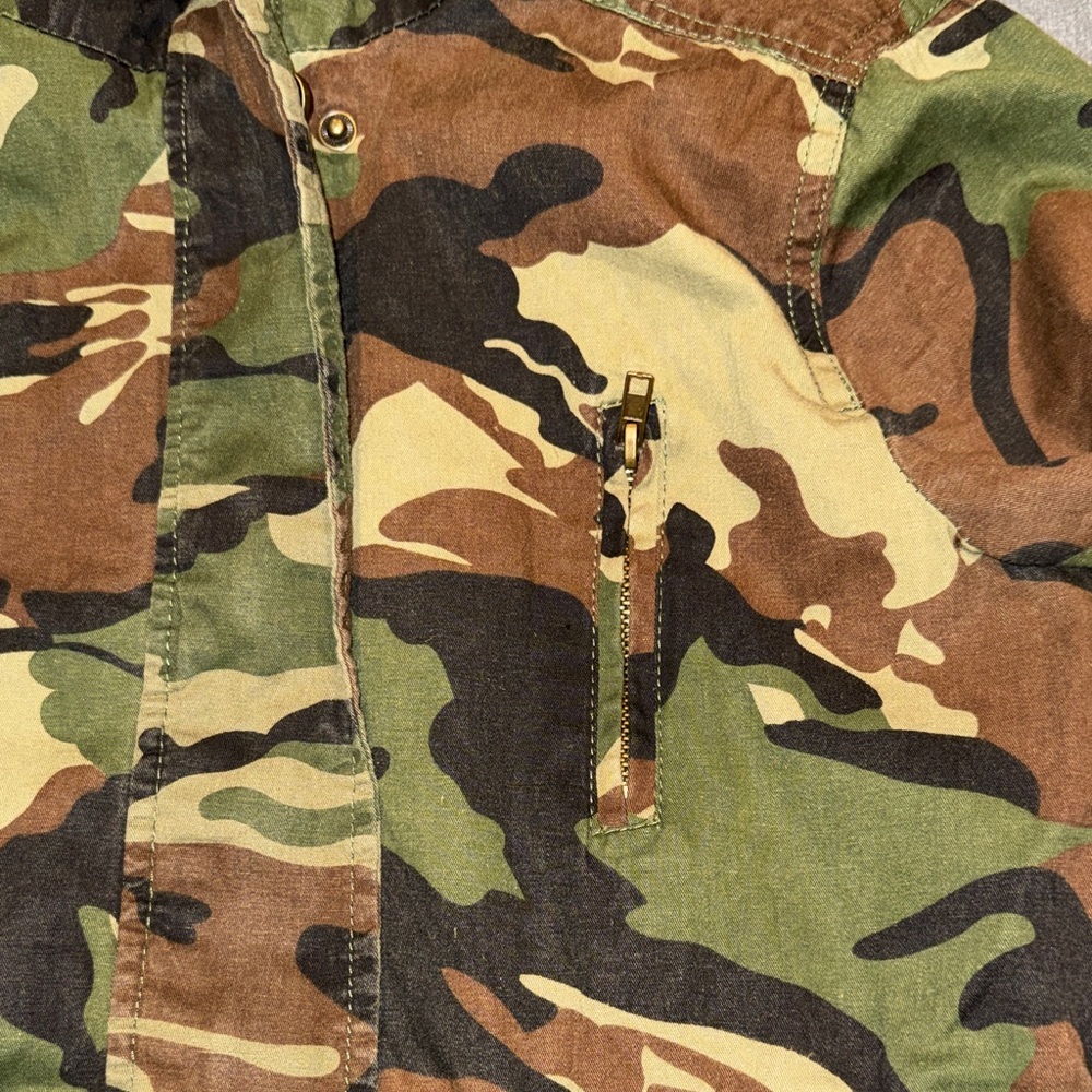 Ambiance- Women's Camouflage Utility Jacket size Medium - Picture 9 of 15